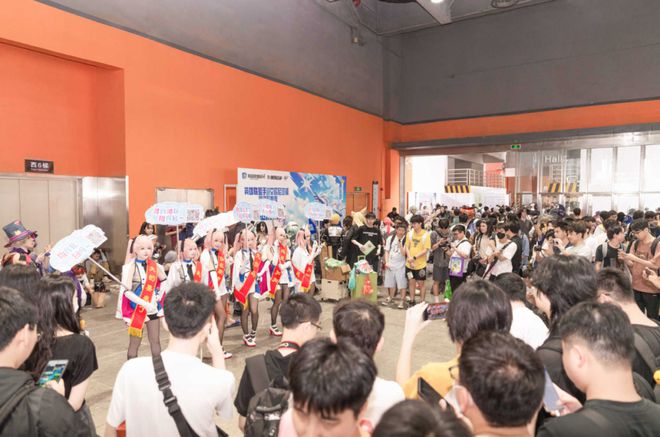 航线》的线下活动就跟回家了一样凯发app网站每次参加《碧蓝(图12)